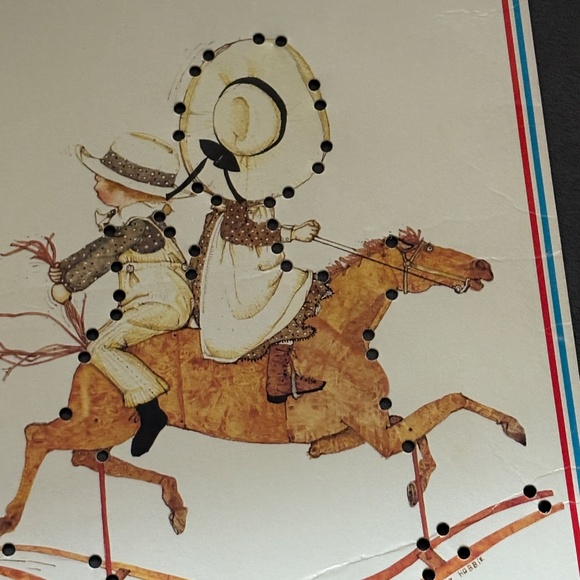 Vintage 1976 American Greetings Corp HOLLY HOBBY Sewing Cards Toy - Picture 11 of 14